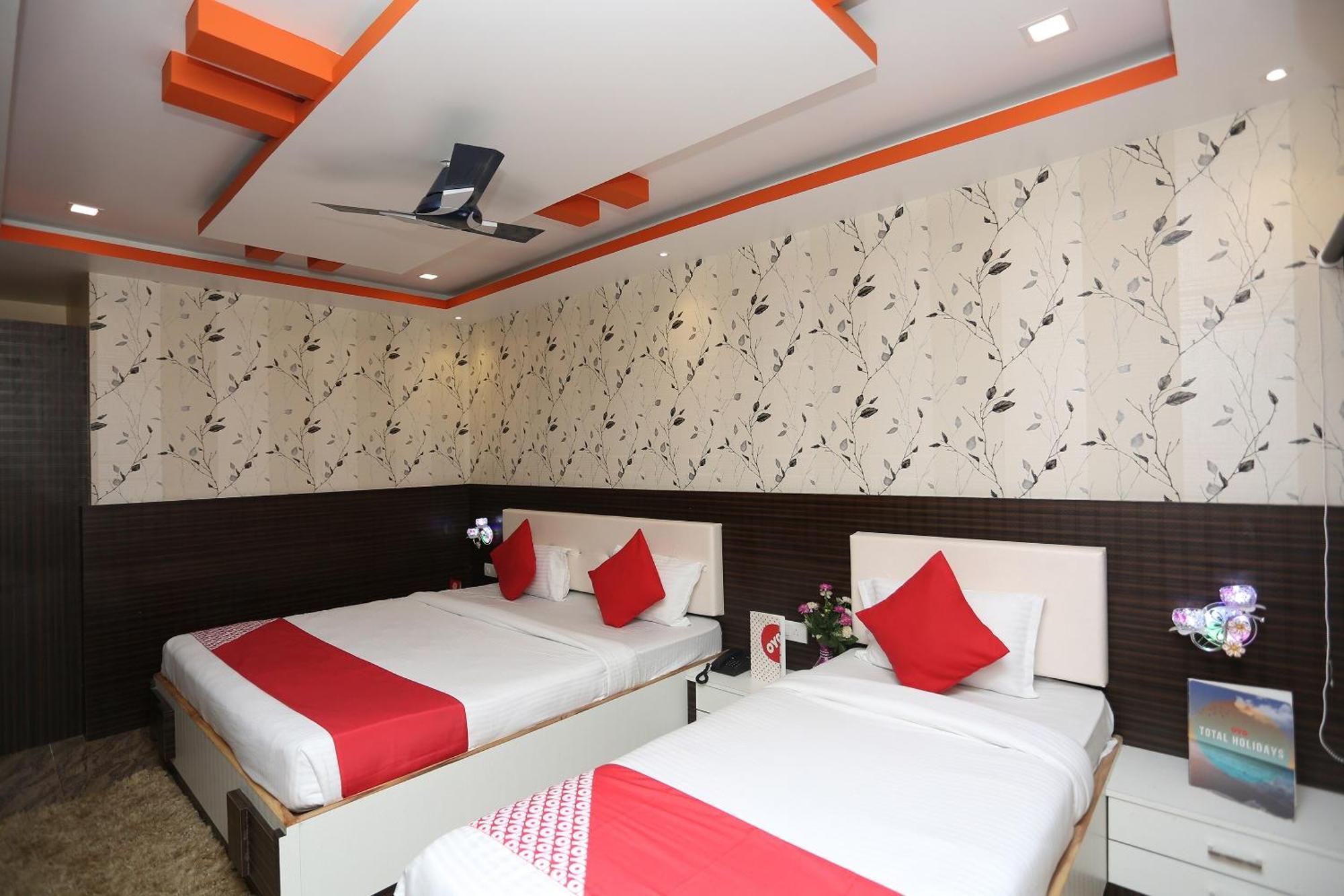 Collection O Hotel New Jasmine Urāli エクステリア 写真